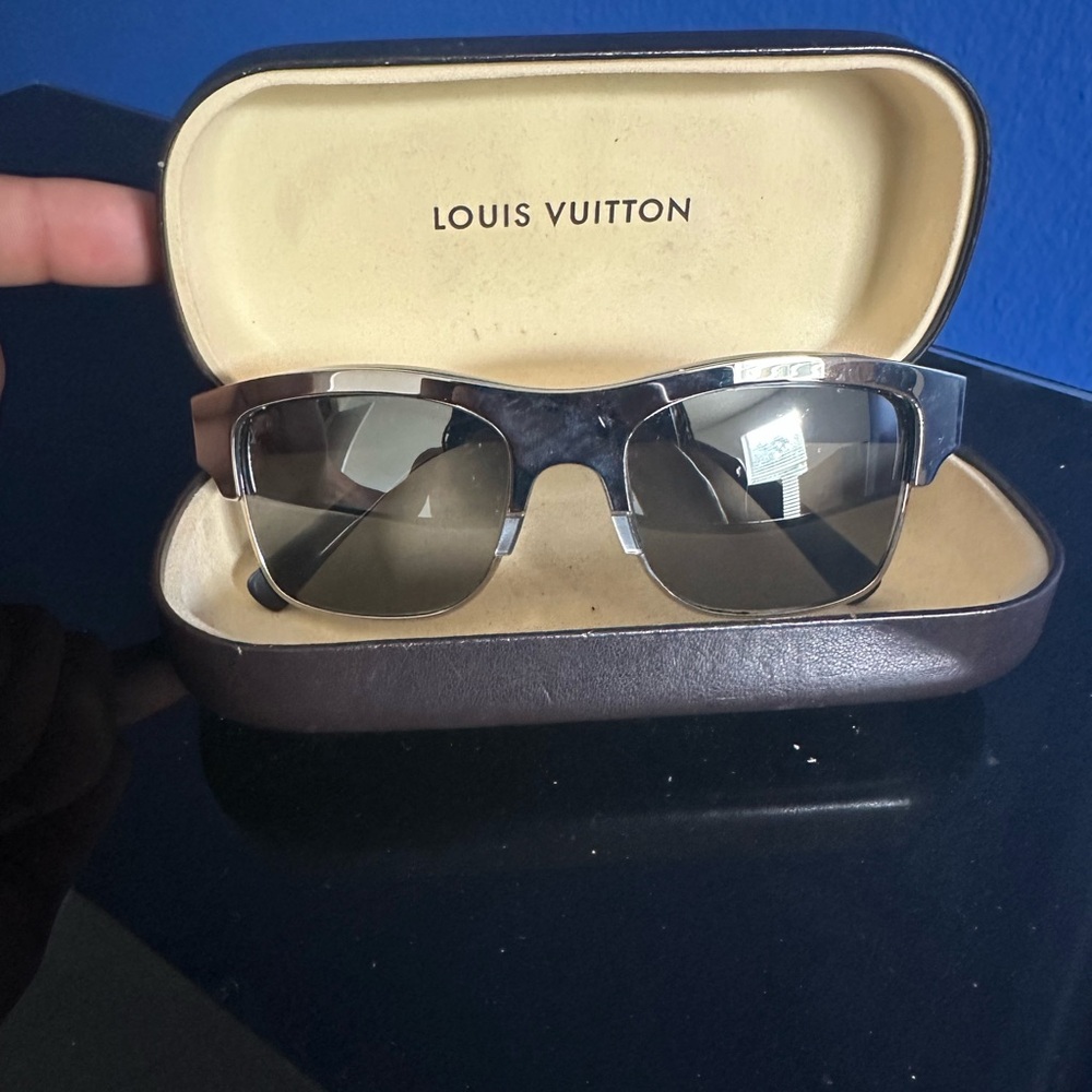 Louis Vuitton Silver Aviator Sunglasses